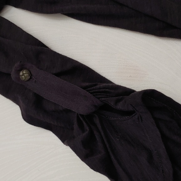 COPY - Anthropolgie Women's Size Medium Roll Tab Sleeve, V Neck Sheer Tee - Picture 5 of 9